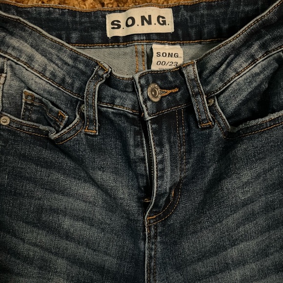 Blue Flare Wide Leg Jeans with Gradient Wash - Picture 3 of 3